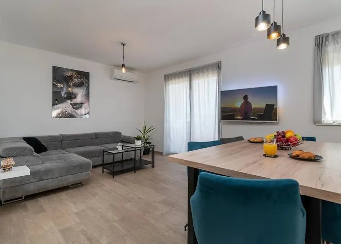 Διαμέρισμα Apartman Cviki Τρογκίρ