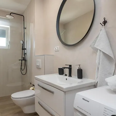 Lejlighed Apartman Cviki *