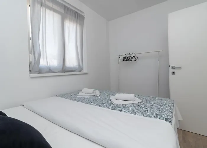 Apartman Cviki 公寓